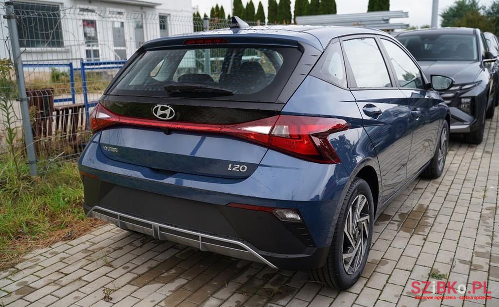 2024' Hyundai i20 photo #3
