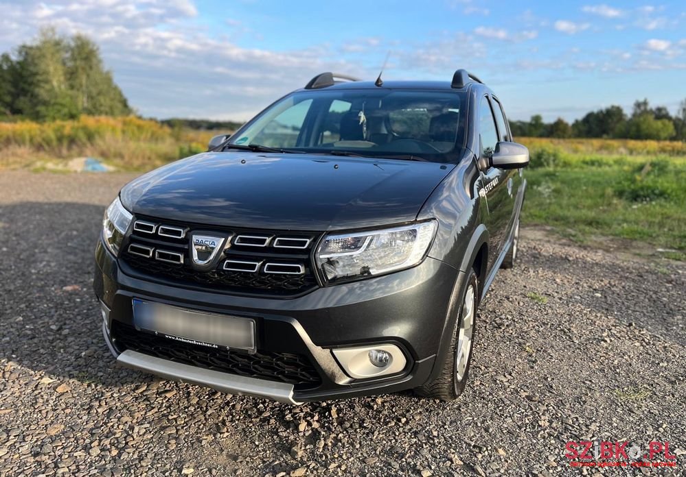 2019' Dacia Sandero Stepway photo #2