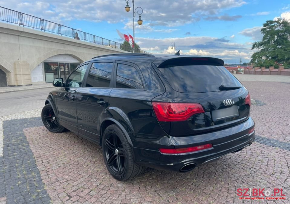 2012' Audi Q7 photo #4
