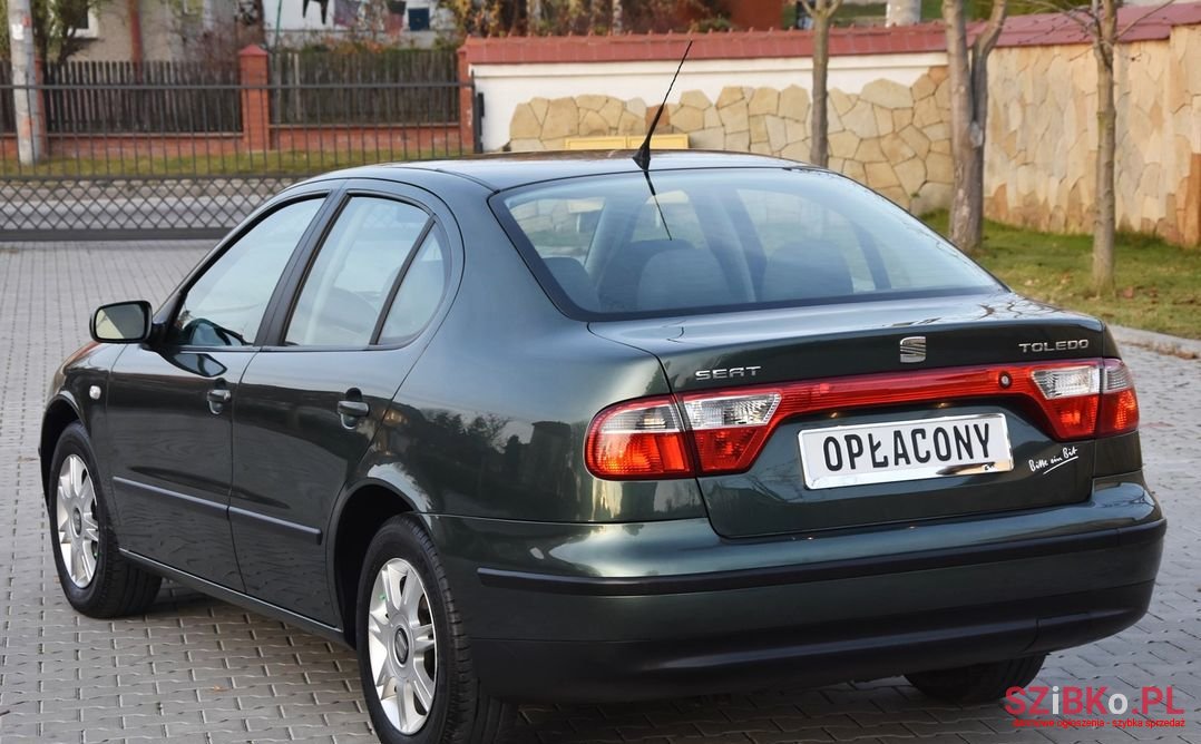 2002' SEAT Toledo photo #5