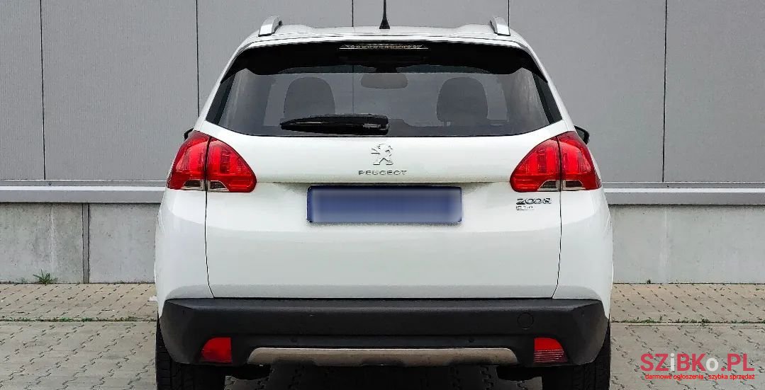 2015' Peugeot 2008 photo #6