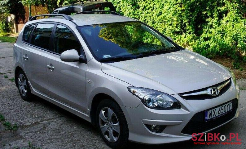 2010' Hyundai I30 photo #1