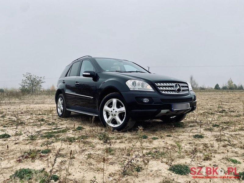 2007' Mercedes-Benz Ml 320 Cdi 4-Matic photo #1