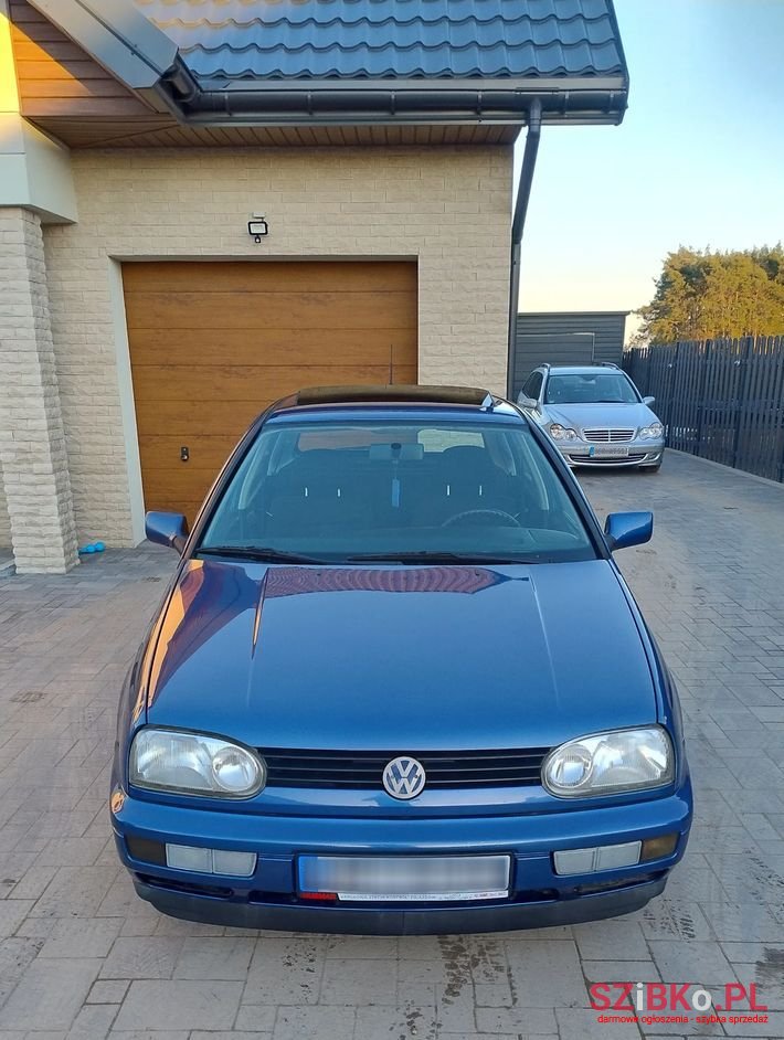 1996' Volkswagen Golf 1.6 photo #2
