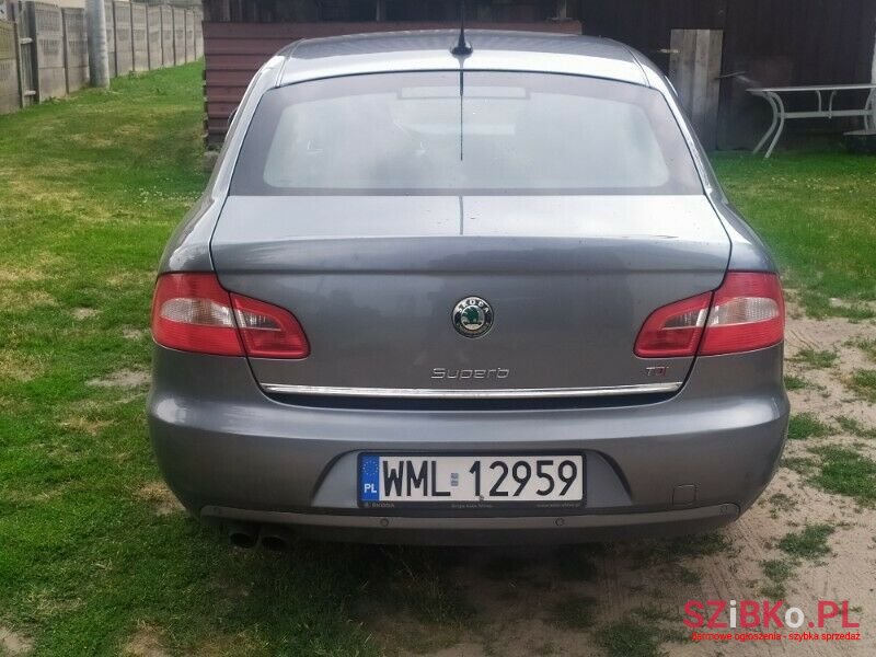 2008' Skoda Superb photo #4