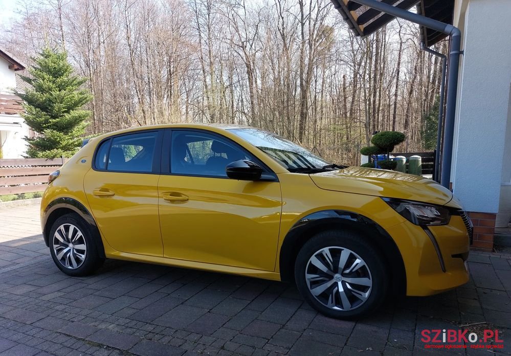 2023' Peugeot 208 photo #1