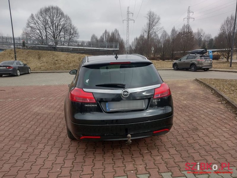2010' Opel Insignia photo #5