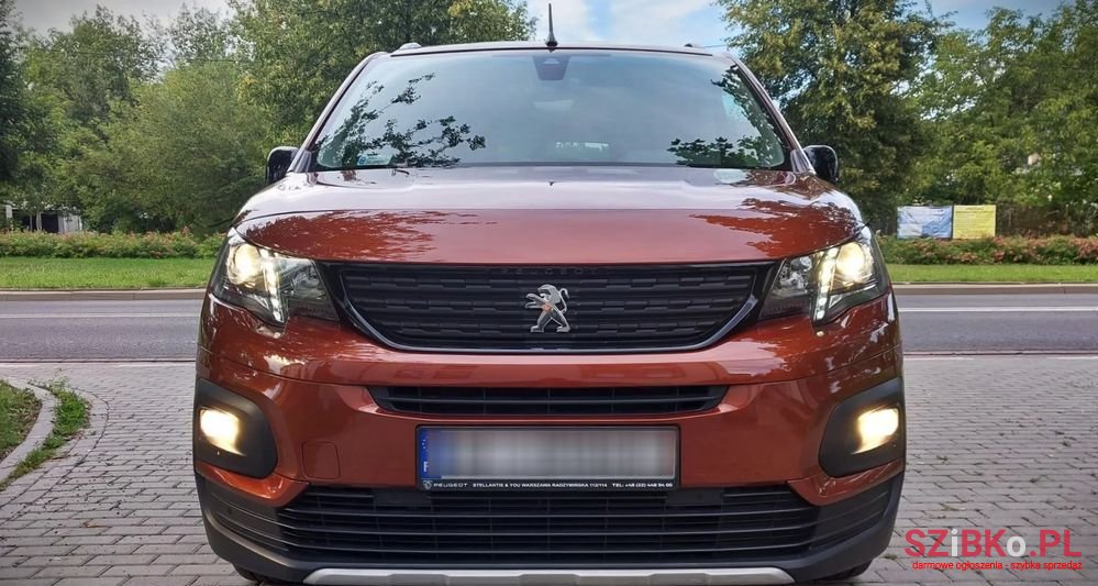 2020' Peugeot Rifter photo #2