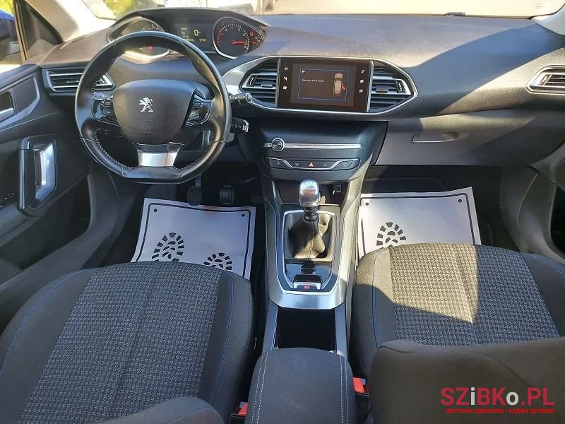 2018' Peugeot 308 photo #6