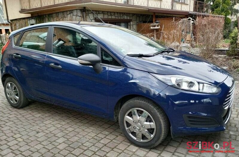 2014' Ford Fiesta photo #1