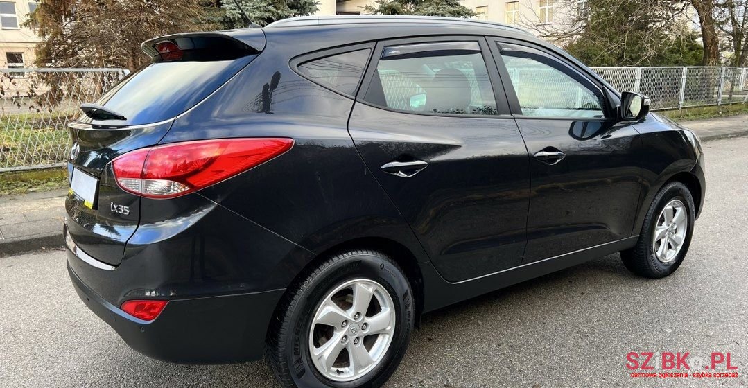 2011' Hyundai ix35 photo #5