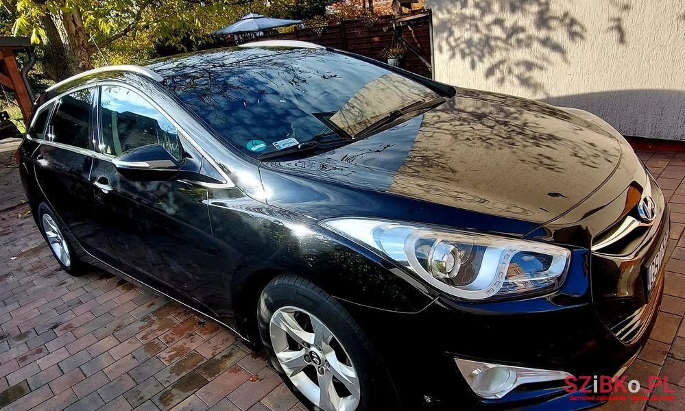 2013' Hyundai i40 photo #3