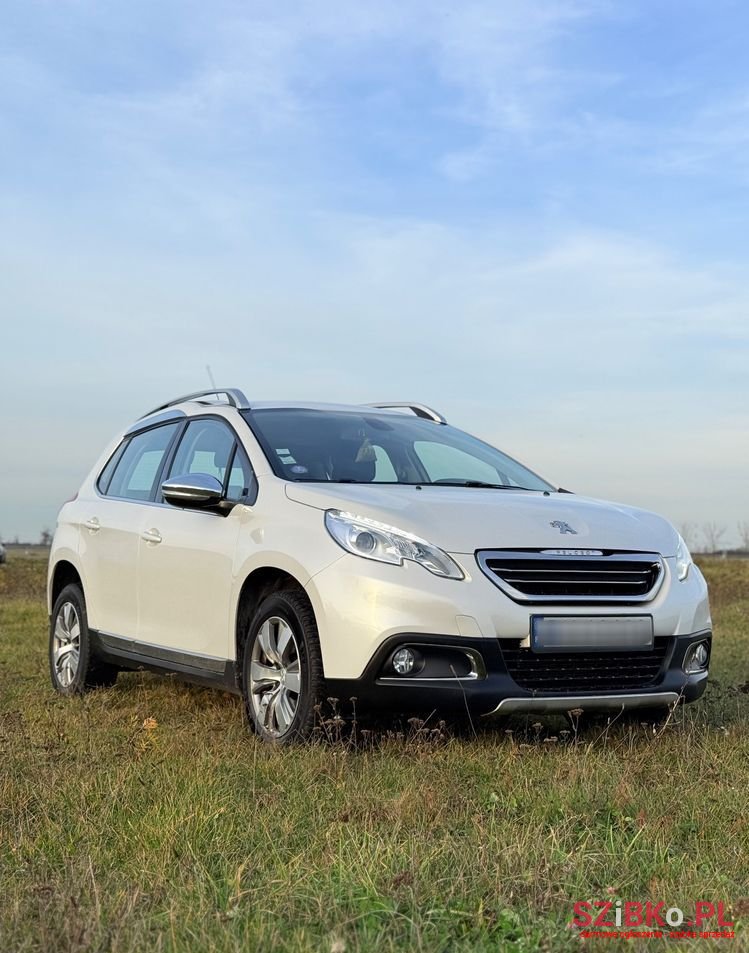 2015' Peugeot 2008 photo #3