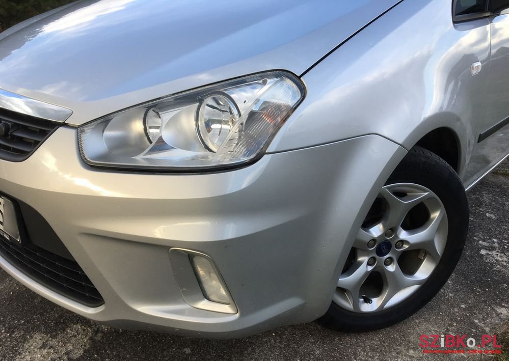 2009' Ford C-MAX photo #1