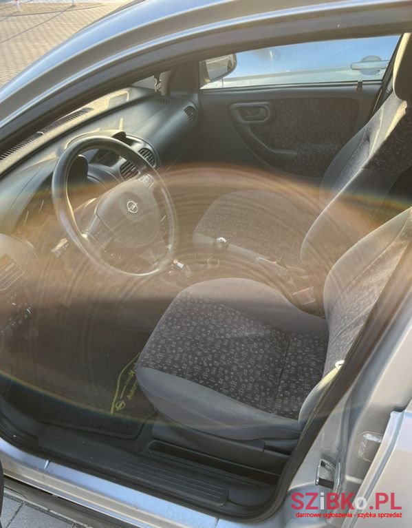 2002' Opel Corsa photo #5