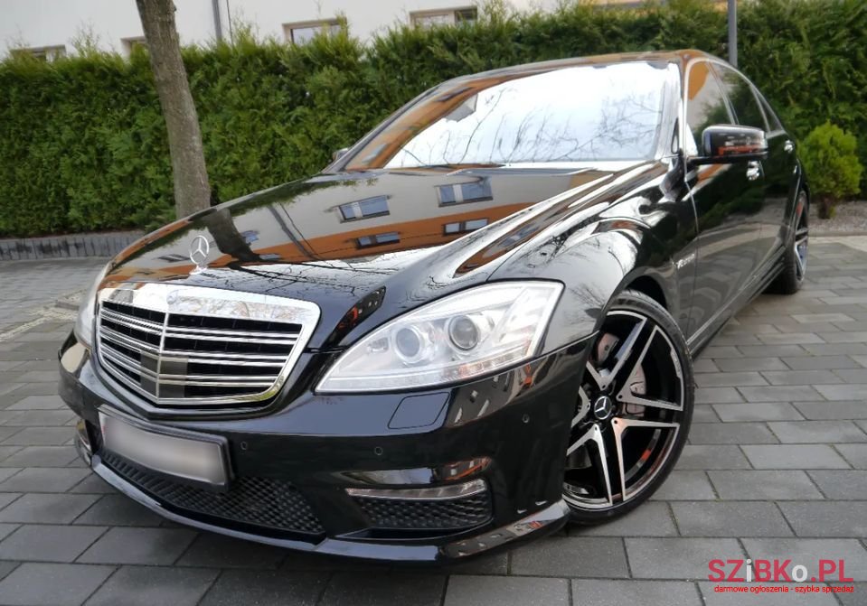 2011' Mercedes-Benz S-Class photo #4