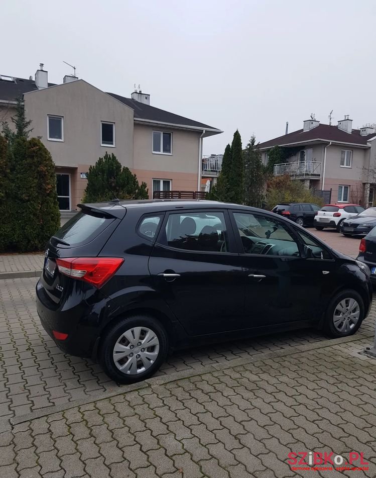 2012' Hyundai ix20 1.4 Classic photo #5