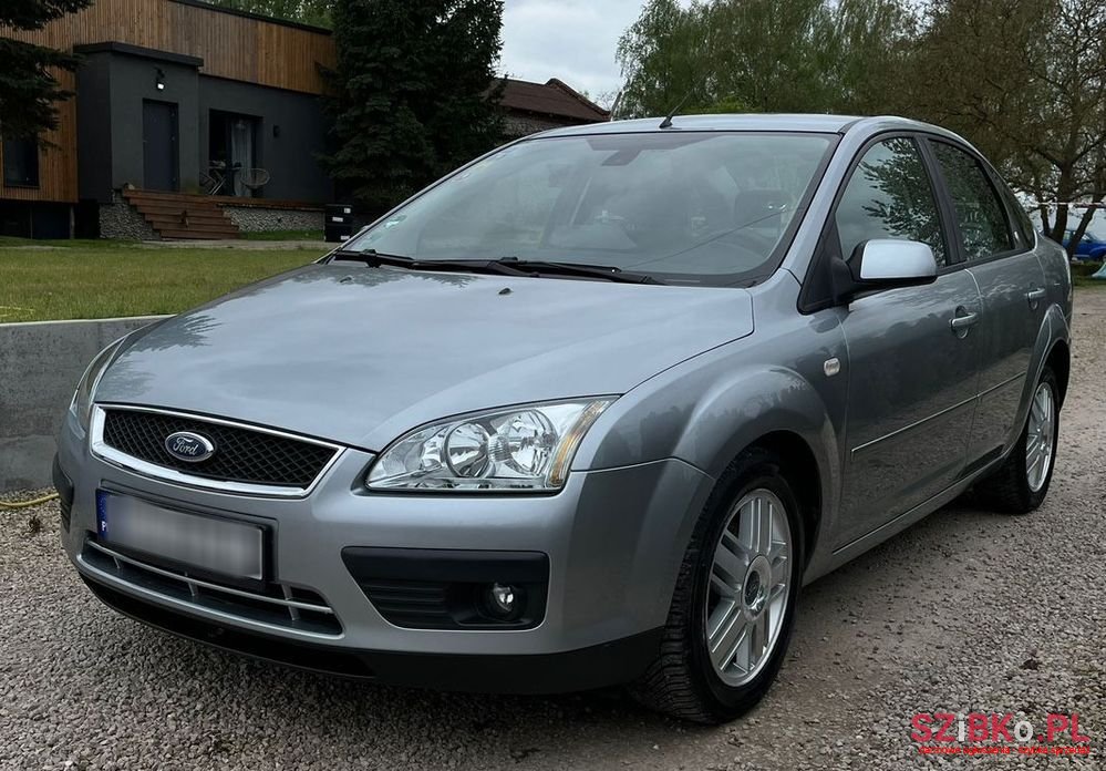 2005' Ford Focus photo #1