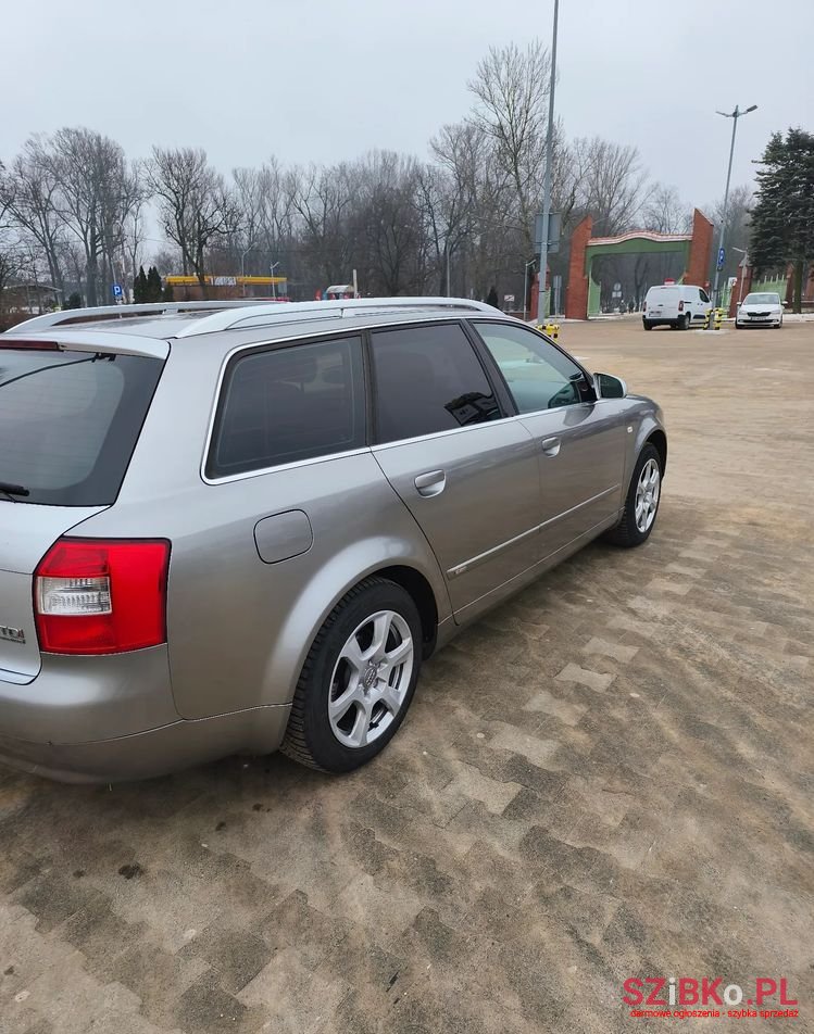 2003' Audi A4 Avant photo #3