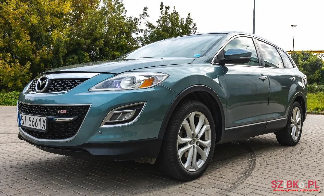 2010' Mazda CX-9 photo #3
