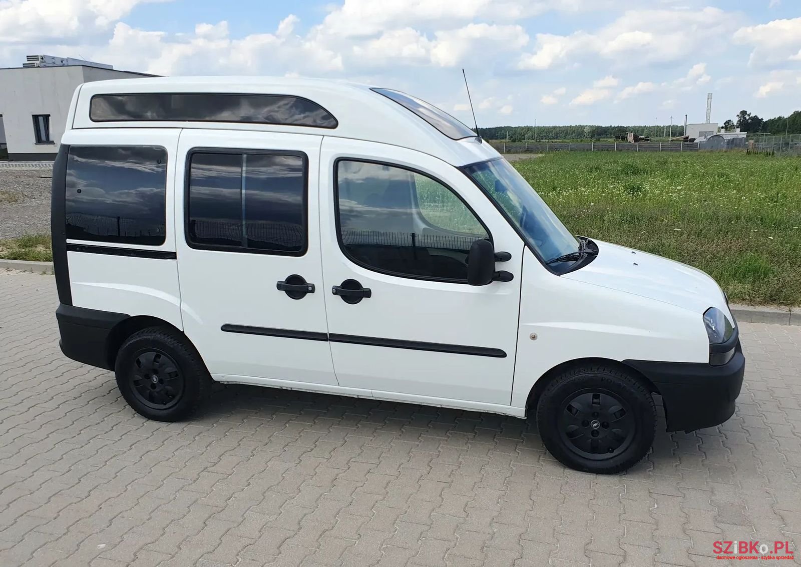 2003' Fiat Doblo photo #1