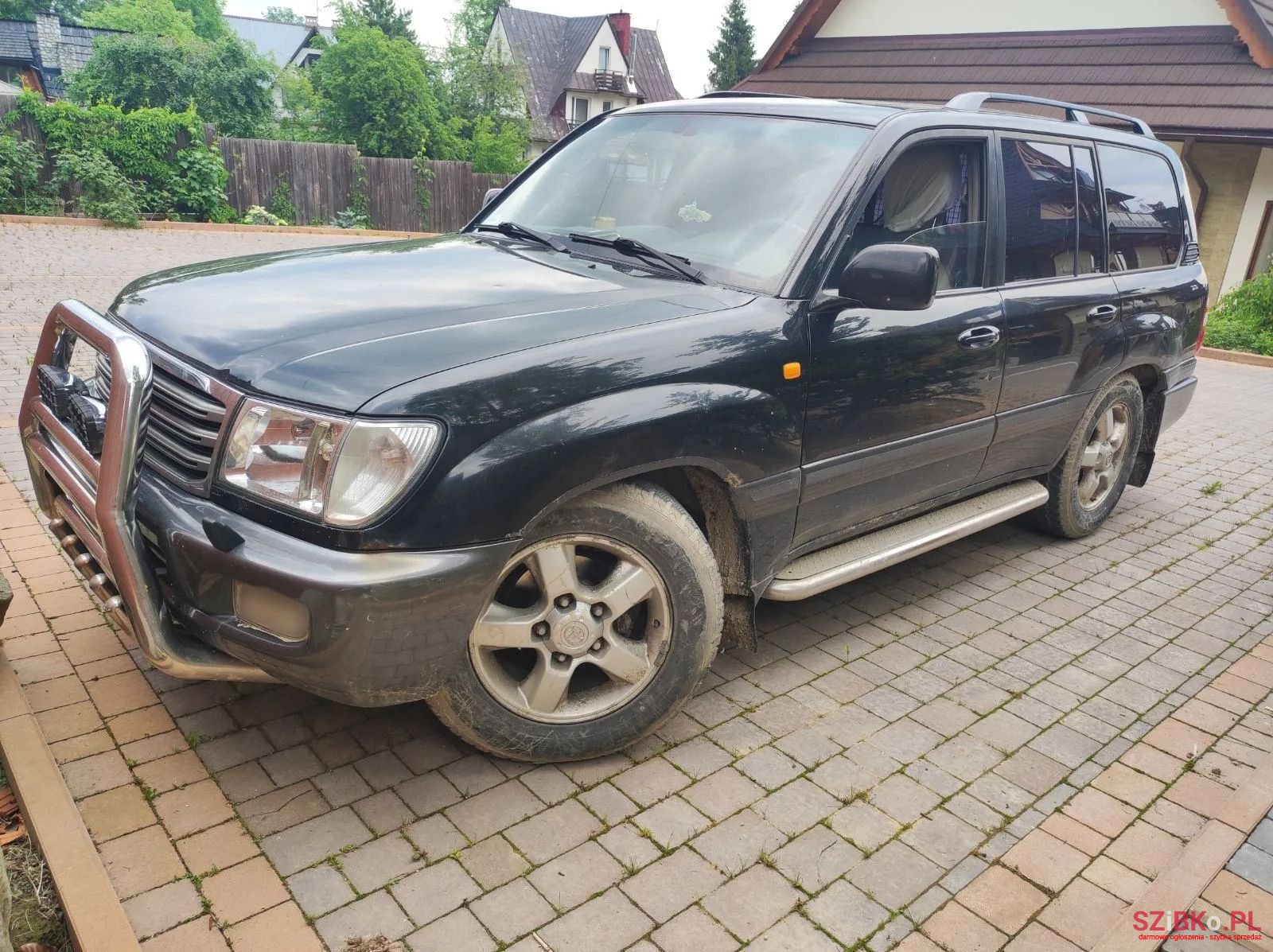 2003' Toyota Land Cruiser photo #3