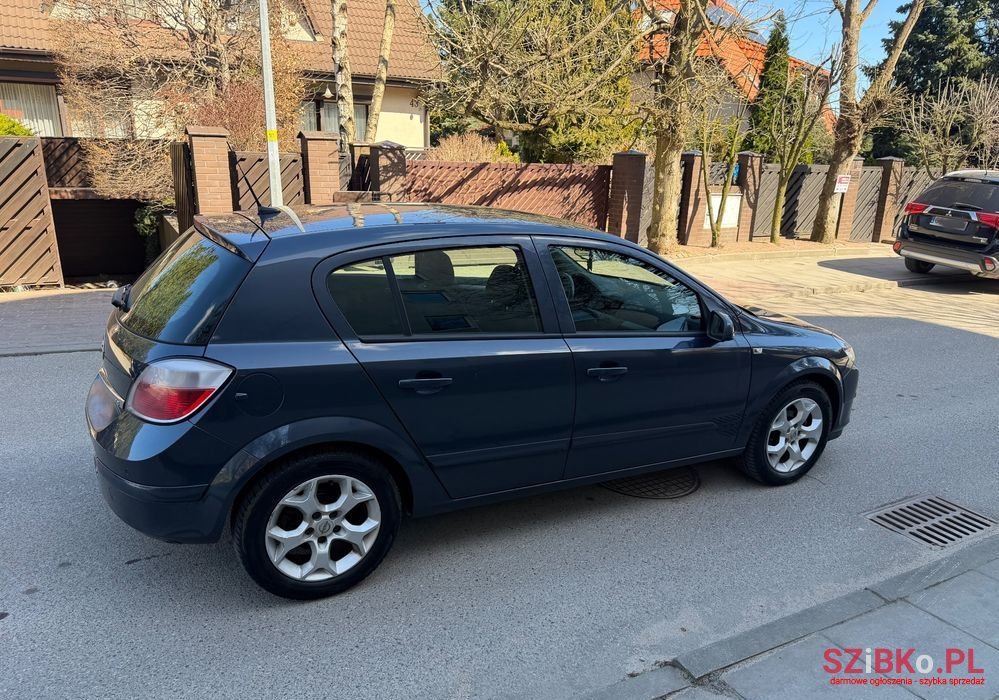 2006' Opel Astra 1.8 Cosmo photo #4