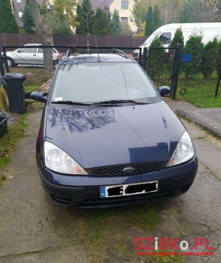 2002' Ford Focus photo #1