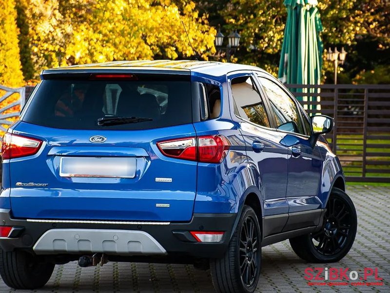 2016' Ford EcoSport photo #2