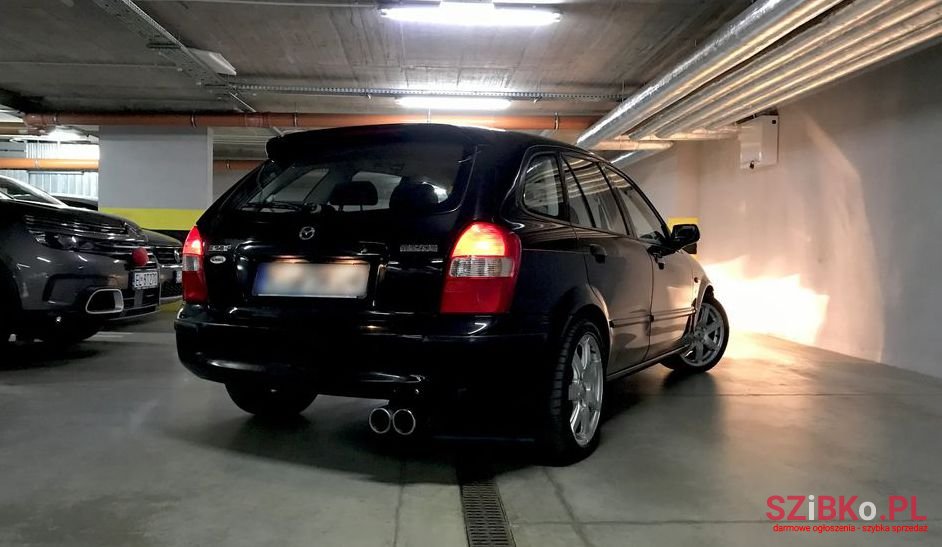 2000' Mazda 323 photo #2