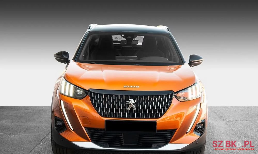 2020' Peugeot 2008 photo #3