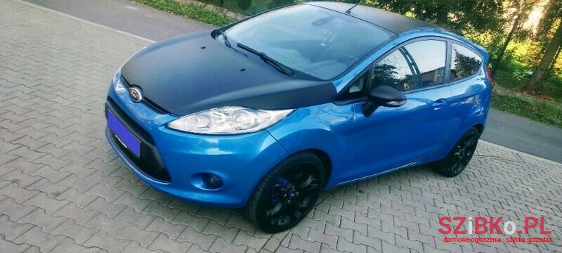 2009' Ford Fiesta photo #1