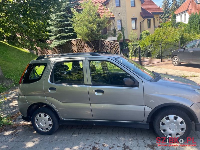 2004' Suzuki Ignis 1.3 Ddis Comfort photo #4