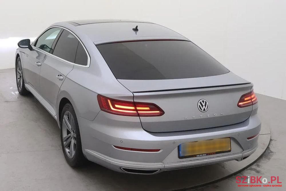 2018' Volkswagen Arteon photo #3