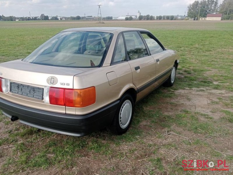 1989' Audi 80 photo #2