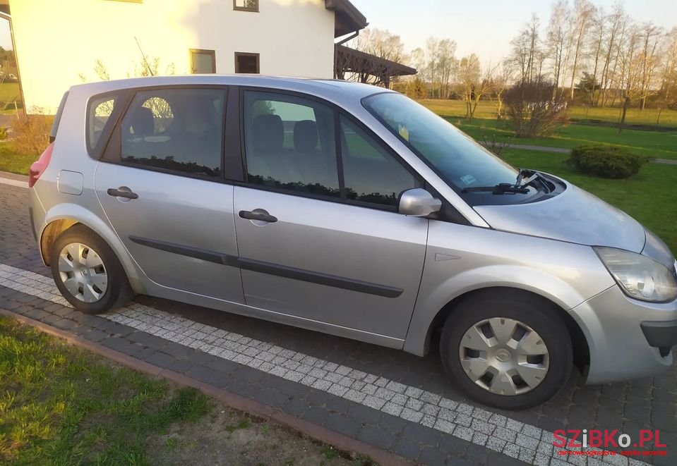 2007' Renault Scenic photo #1