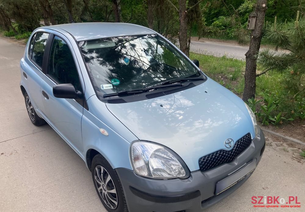 2003' Toyota Yaris 1.3 Edition photo #3