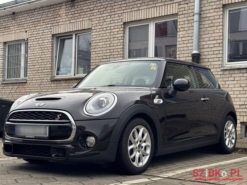 2015' MINI Cooper S Sport photo #5