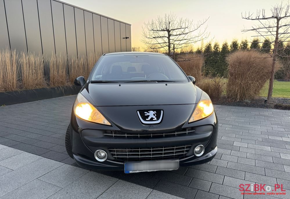 2007' Peugeot 207 photo #3