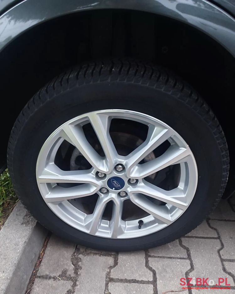 2015' Ford Kuga photo #5