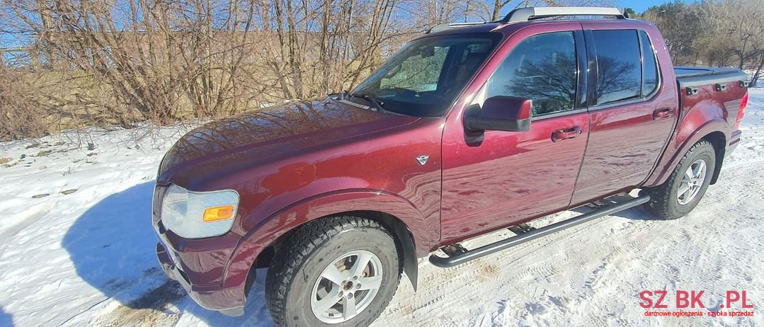 2007' Ford Explorer photo #1