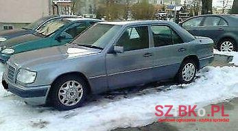 1990' Mercedes-Benz W124 photo #2