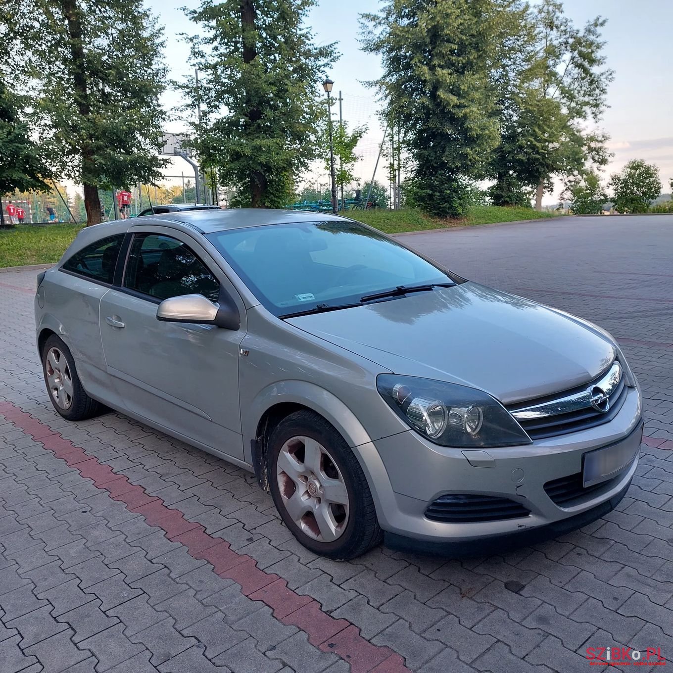 2006' Opel Astra photo #2