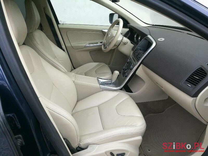 2012' Volvo XC60 photo #6