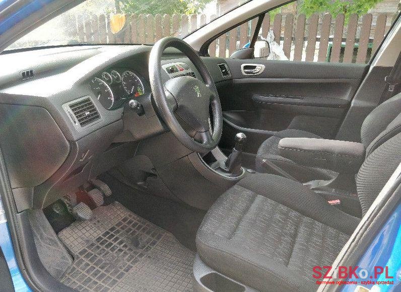 2004' Peugeot 307 photo #1