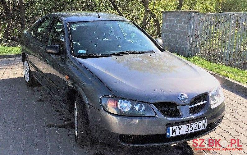 2002' Nissan Almera photo #3