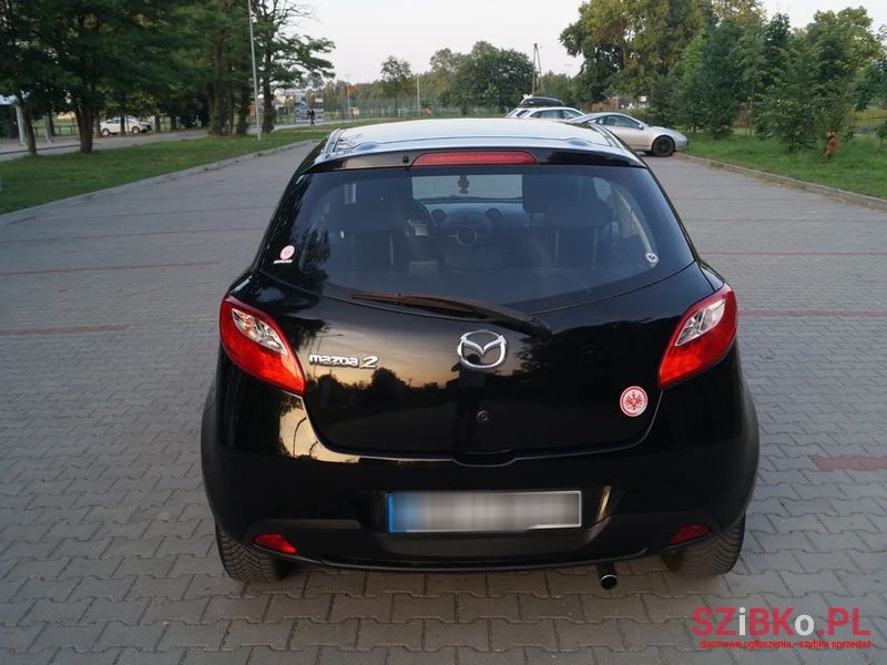 2009' Mazda 2 1.3 Comfort photo #4