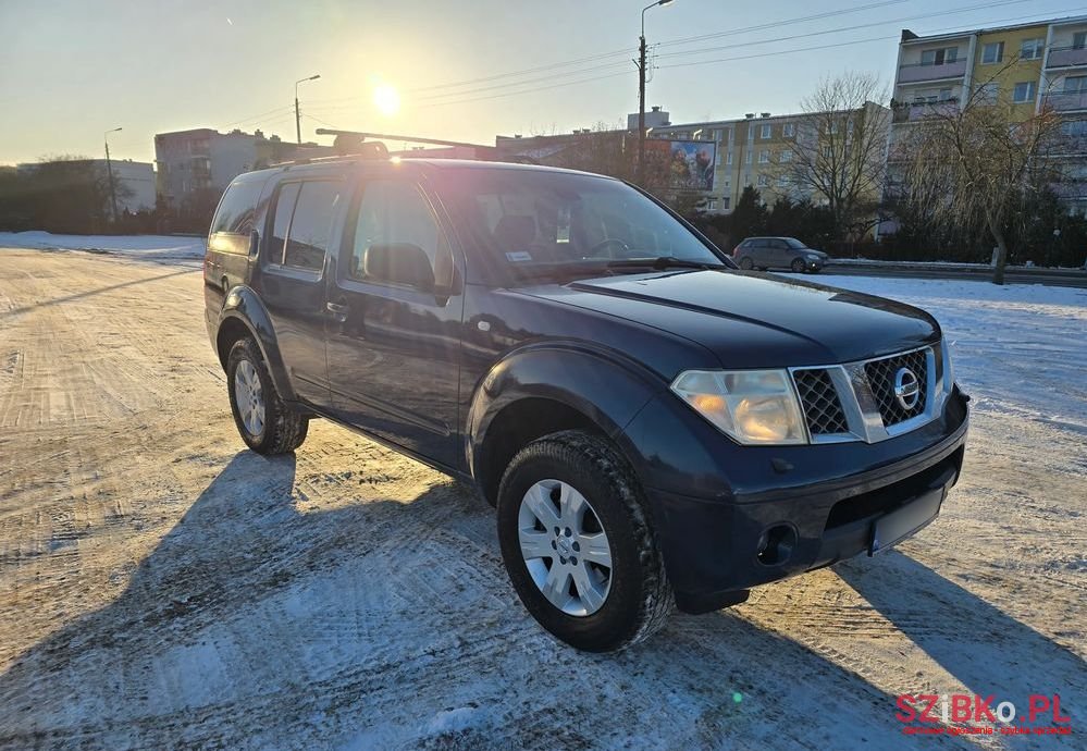 2006' Nissan Pathfinder 2.5 Dci Comfort photo #2