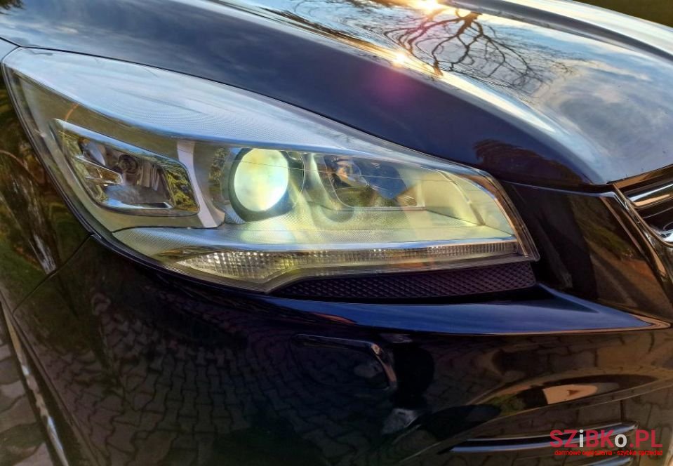 2013' Ford Kuga photo #3