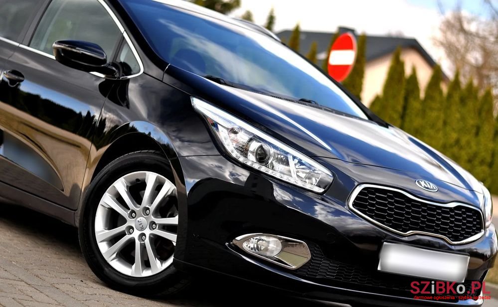 2015' Kia Ceed 1.6 Crdi L photo #2